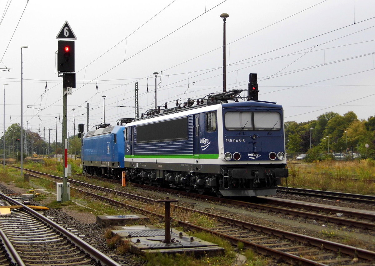 Am 17.09.2016 waren die 145 030-7 und die 155 048-6 in Stendal abgestellt . 