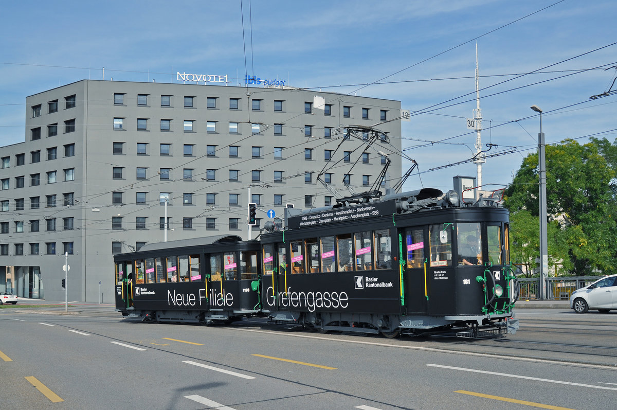 Am 17.09.2016 wurde die neue Filiale der Basler Kantonalbank in der Greiffengasse eröffnet. Aus diesem Anlass verkehrt der Be 2/2 181 zusammen mit dem B2 1193 mit einer Vollwerbung auf einem speziellen Rundkurs als gratis Tram.Hier fährt der Zug am 22.09.2016 über die Münchensteinerbrücke.