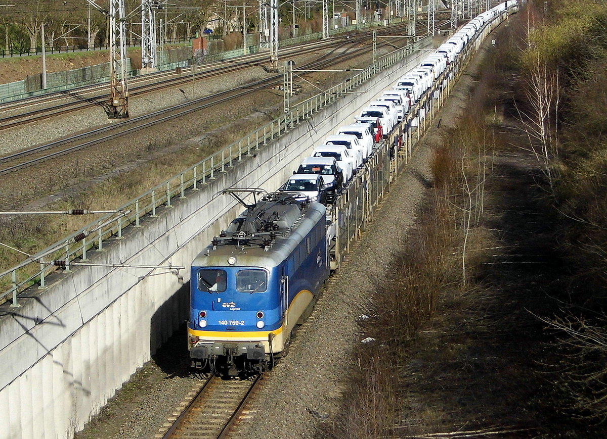 Am 22.03.2017 kam die 140 759-2 von der evb Logistik aus Richtung Stendal und fuhr weiter in Richtung Braunschweig .