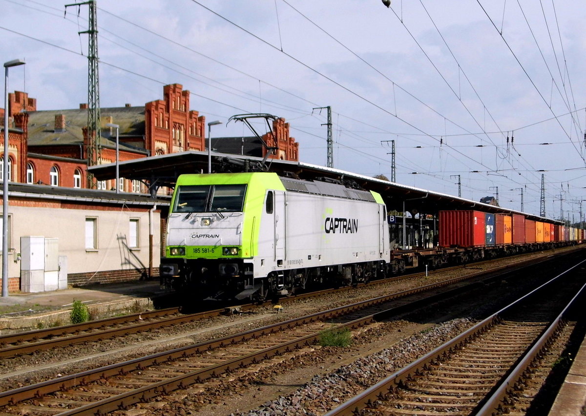 Am 22.09.2016 kam die 185 581-6 von CAPTRAIN aus Richtung Magdeburg nach Stendal und fuhr weiter in Richtung Salzwedel . 