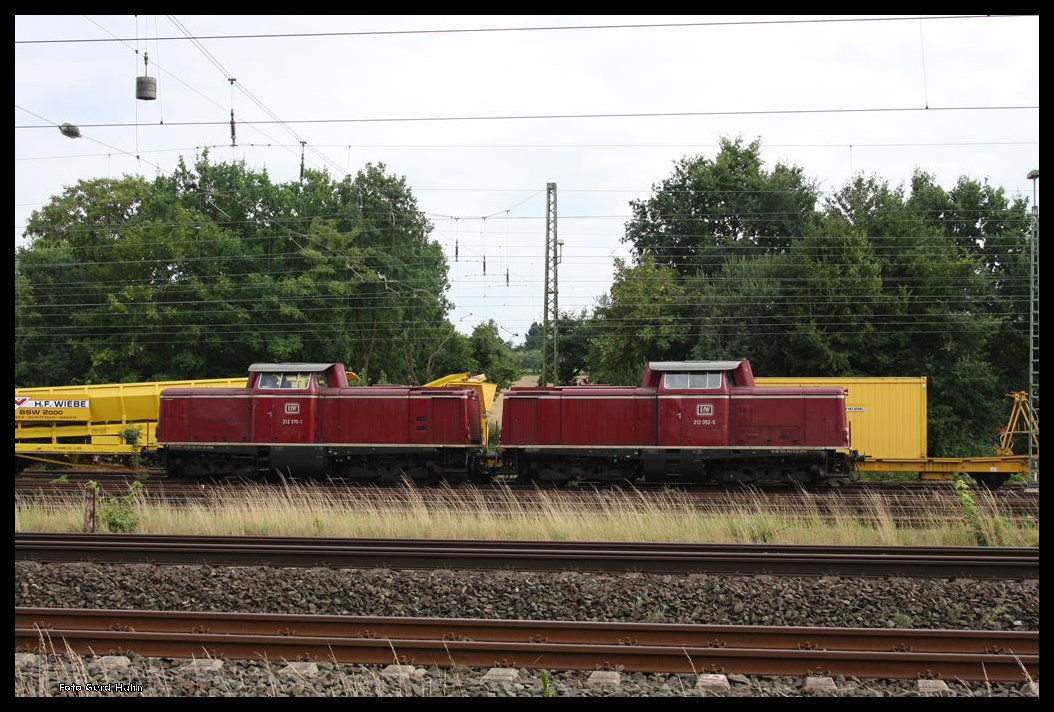 Am 25.07.2016 war für die EfW Loks 212370 und 212052 im Bahnhof Hasbergen Betriebspause angesagt. Sie warteten dort auf den nächsten Bauzugeinsatz im Raum Osnabrück.