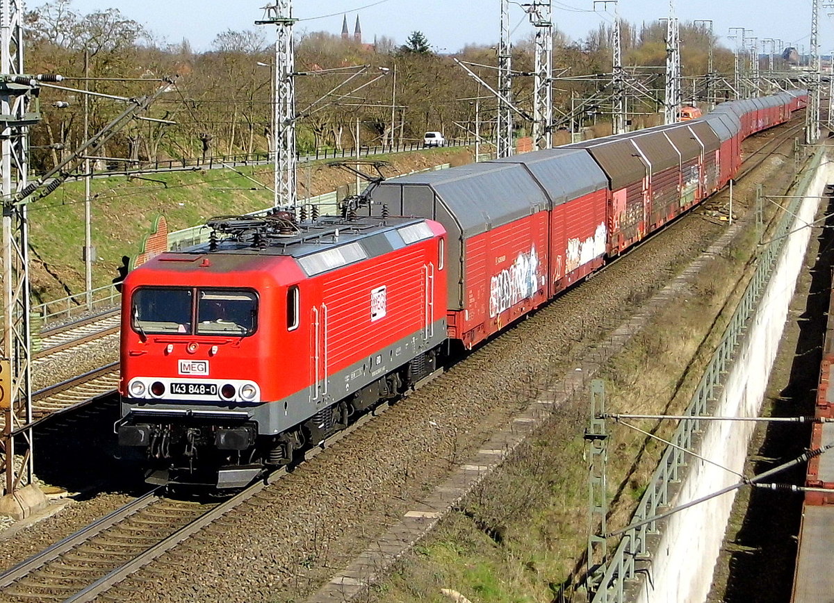 Am 27.03.2017 kam die 143 848-0 von der MEG aus Richtung Stendal und fuhr weiter in Richtung Salzwedel.