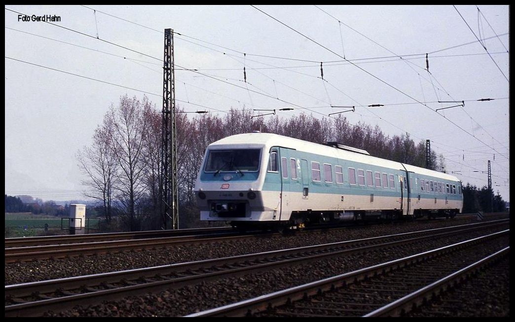Am 9.4.1992 wurden mit dem damals neuen VT 610004 Probefahrten von Minden aus durchgeführt. Ich fotografierte den  Pendolino  bei Neubeckum, als er zurück nach Minden fuhr.