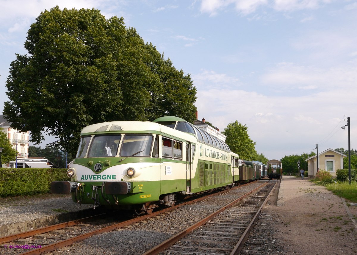 Autorail Panoramique AGRIVAPX4208. Die Reihe X4200 sind in Frankreich