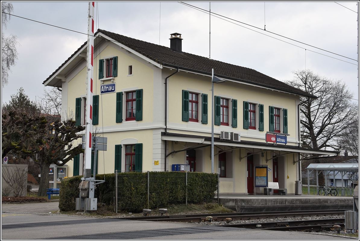Bahnhof Altnau an der Strecke Romanshorn - Kreuzlingen. (27.02.2018)