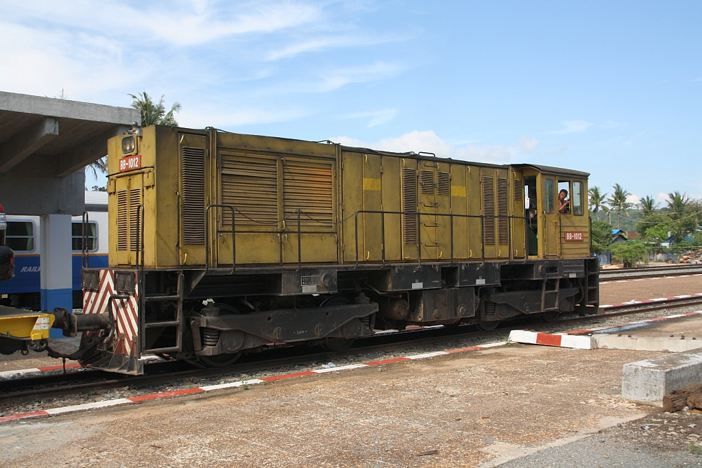 BB 1012 (CKD Praha, Baujahr 1993, Fabr.Nr. 16710) am 18.März 2017 in Sihanoukville.