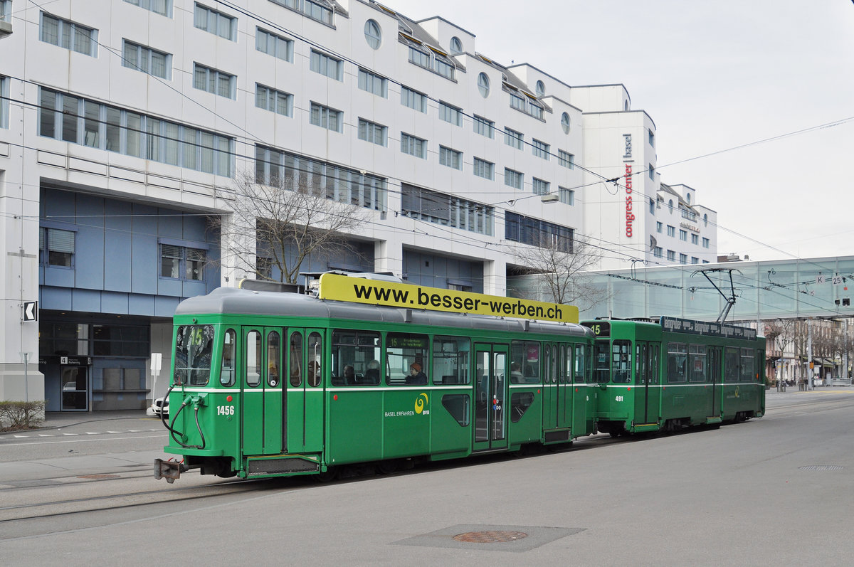 Be 4/4 491 zusammen mit dem B4S 1456, auf der Linie 15, fährt zur Endstation am Messeplatz. Die Aufnahme stammt vom 04.03.2017.