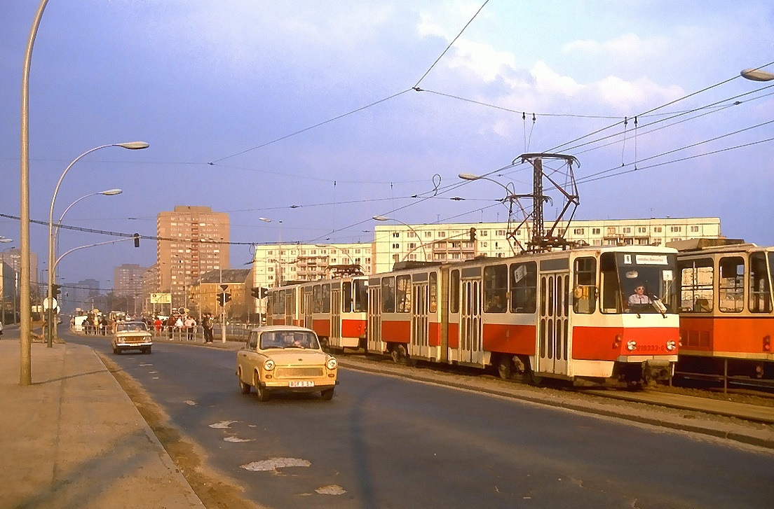 Berlin 219 333, Leninallee, 13.04.1987.
