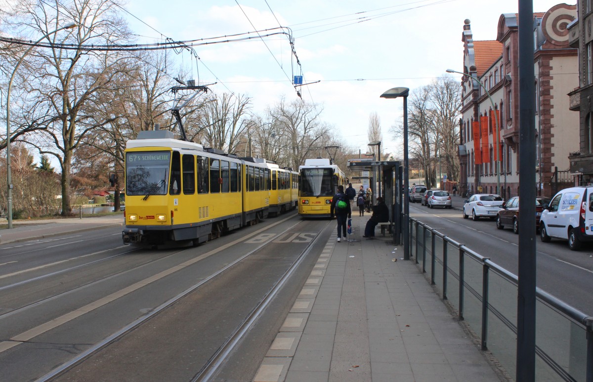 Berlin BVG SL 67 (KT4D) Köpenick, Lindenstraße am 4. März 2016.
