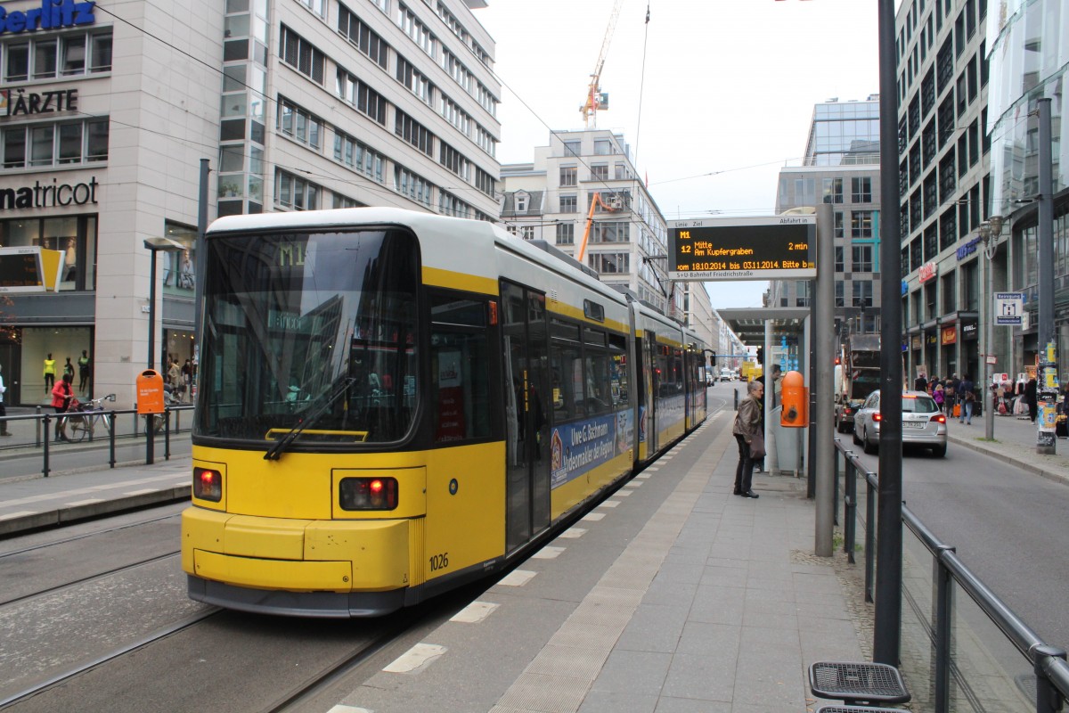 Berlin BVG SL M1 (AEG-GT6-94 1026) Mitte, Friedrichstrasse / Georgenstrasse (Hst. S + U Friedrichstrasse) am 16. Oktober 2014.