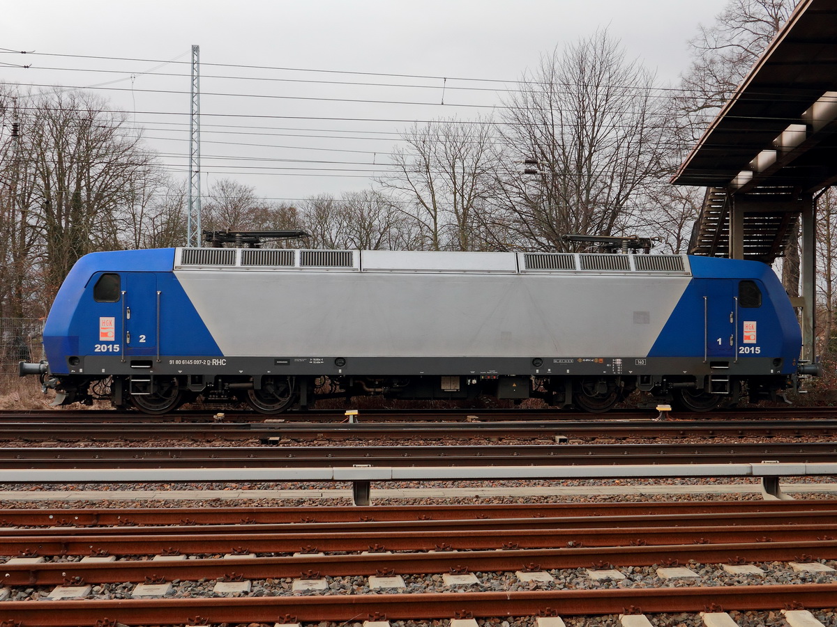 Berlin Flughafen Schönefeld in Brandenburg am 26. Februar 2017, am Abstellgleis steht RHC 2015 , 145-Cl 201/145 097-2 ( NVR-Nummer91 80 6145 097-2-RHC).