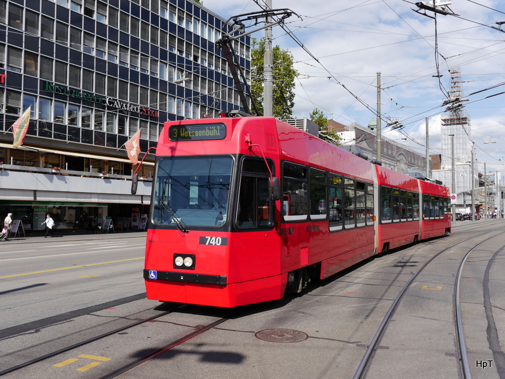 Bern mobil - Tram Be 4/8 740 unterwegs auf der Linie 3 in der Stadt Bern am 21.08.2014