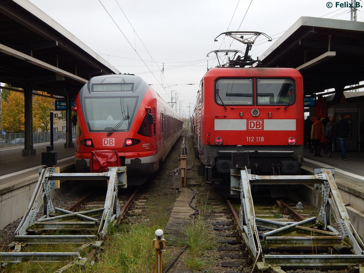 BR 429 und 112 118 in Stralsund am Hauptbahnhof am 21.10.2016