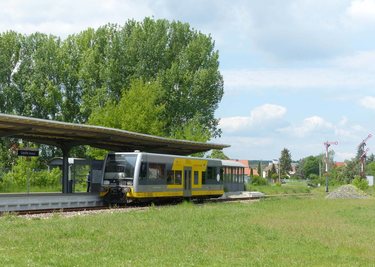 Burgenlandbahn 672 904 als RB 26874 von Naumburg (S) Ost nach Wangen (U), am 21.05.2017 bei der Ausfahrt in Laucha (U).