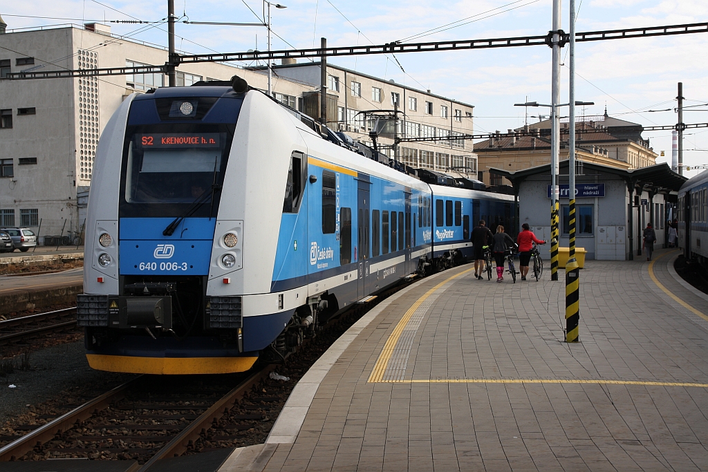 CD 640 006-3 am 15.September 2018 im Bahnhof Brno hl.n..