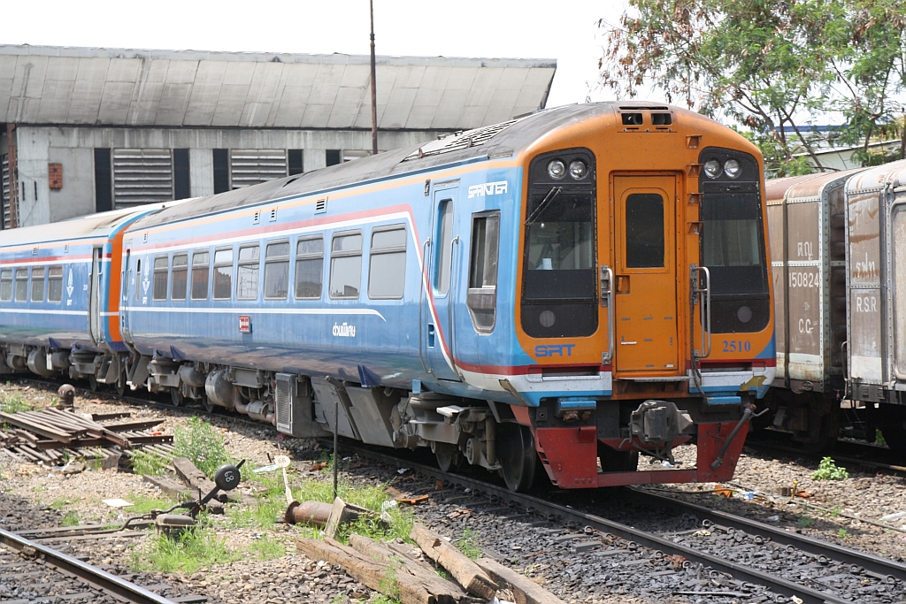 Class 158 Express Sprinter 2510 am 25.März 2017 im Depot Hua Lamphong.