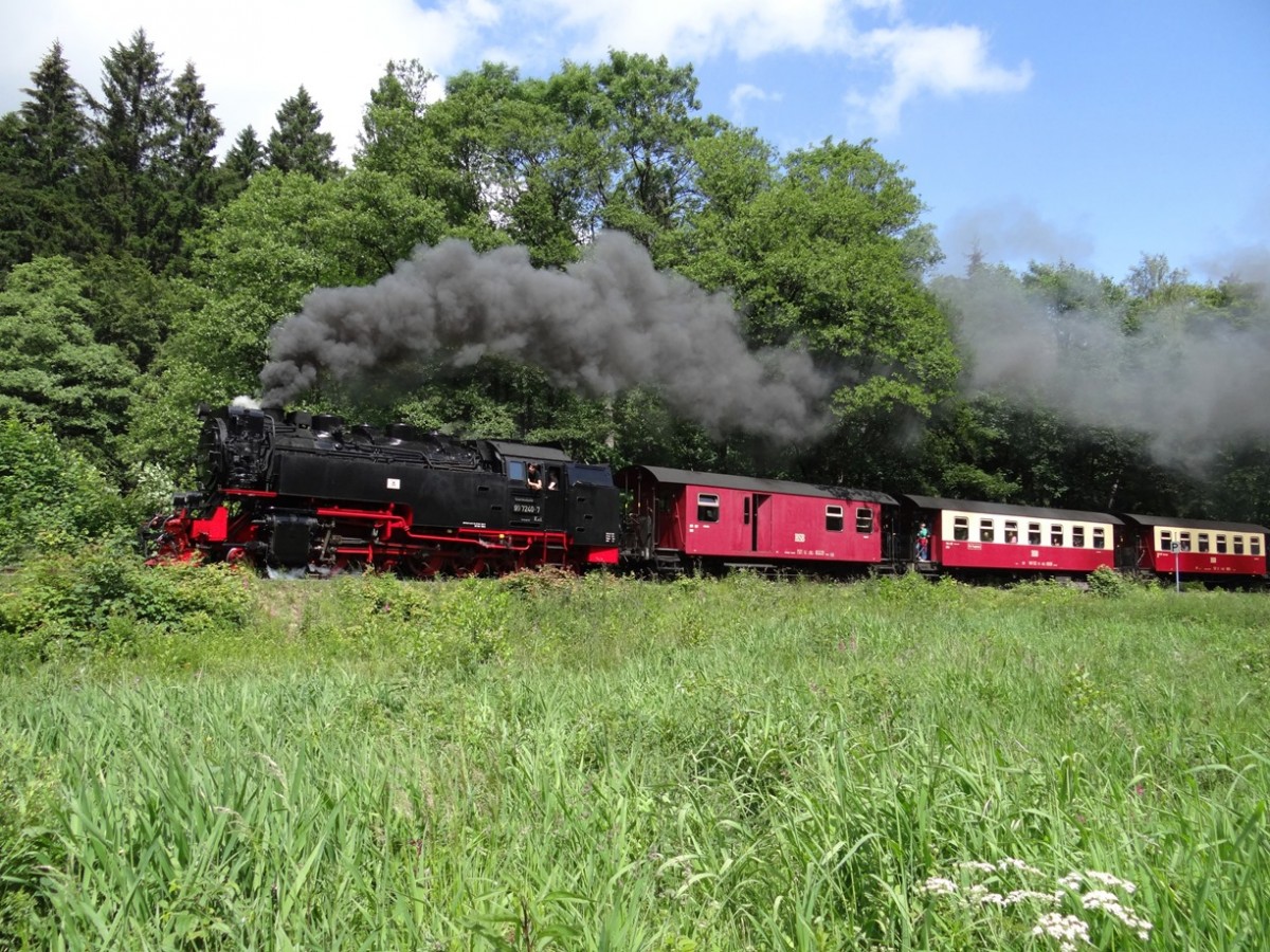 Dampflok 99 7240 mit ein personenzug zwischen Drei Annen Hohne und Schierke, 17-06-2014