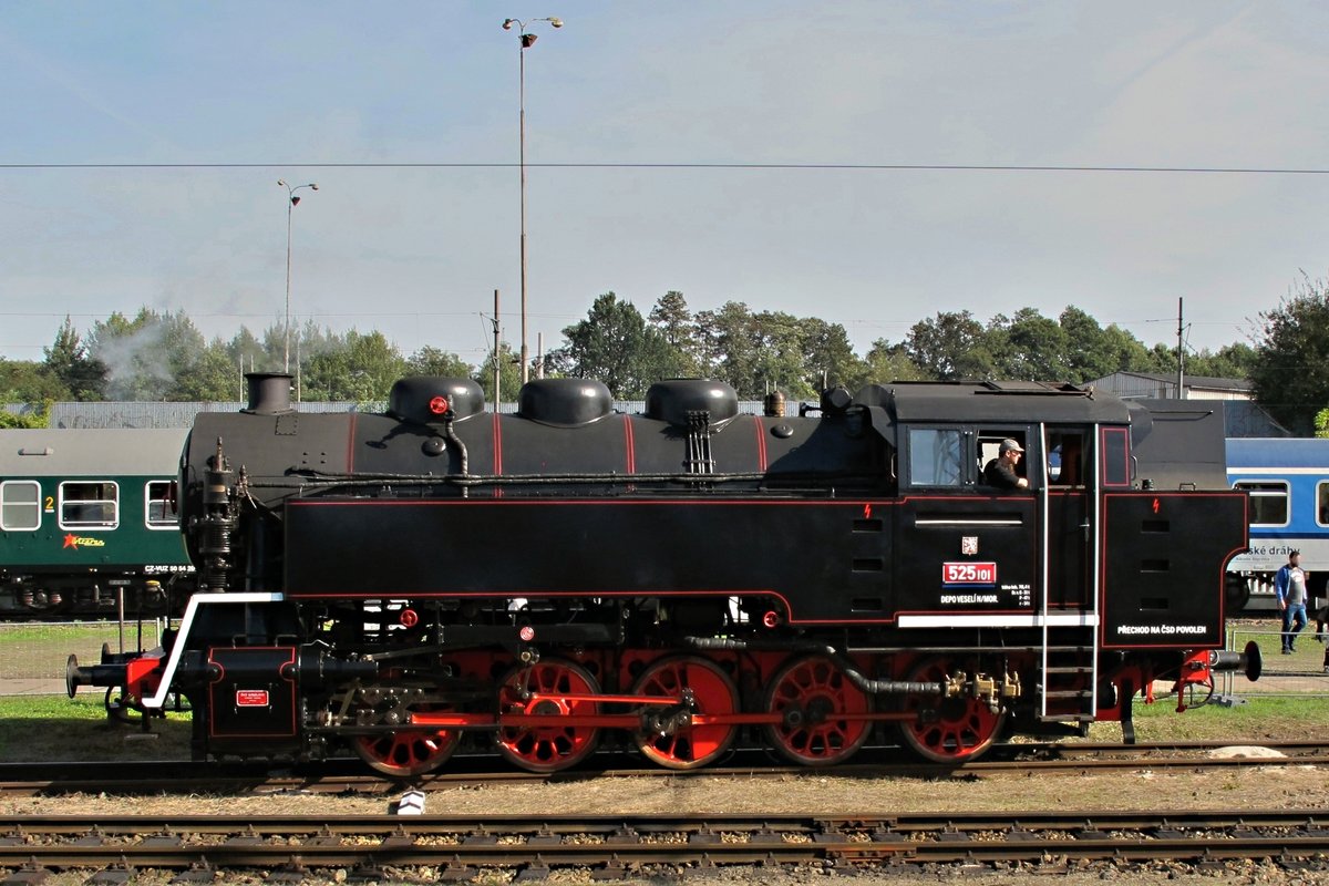 Dampflok BR 525.101 in České Budějovice (22.9.2018)
