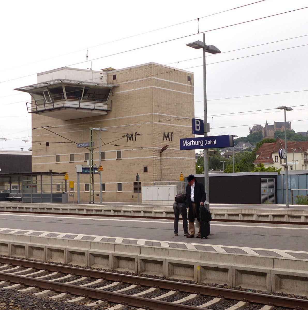 Das Stellwerk Mf am 12.06.2018 in Marburg (Lahn).