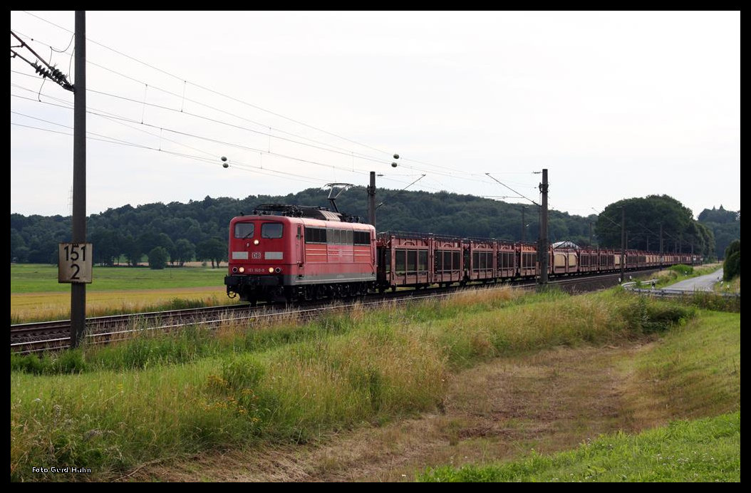 DB 151160 kam am 7.7.2016 um 18.08 Uhr mit einem Leerpark aus Emden zurück und fuhr nahe Westerkappeln - Velpe an mir in Richtung Osnabrück vorbei.