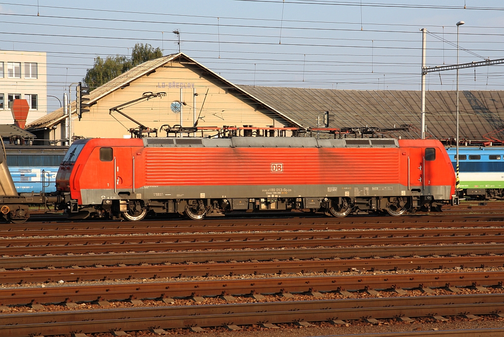DB 189 013-6 am 20.Juli 2018 im Bahnhof Breclav.