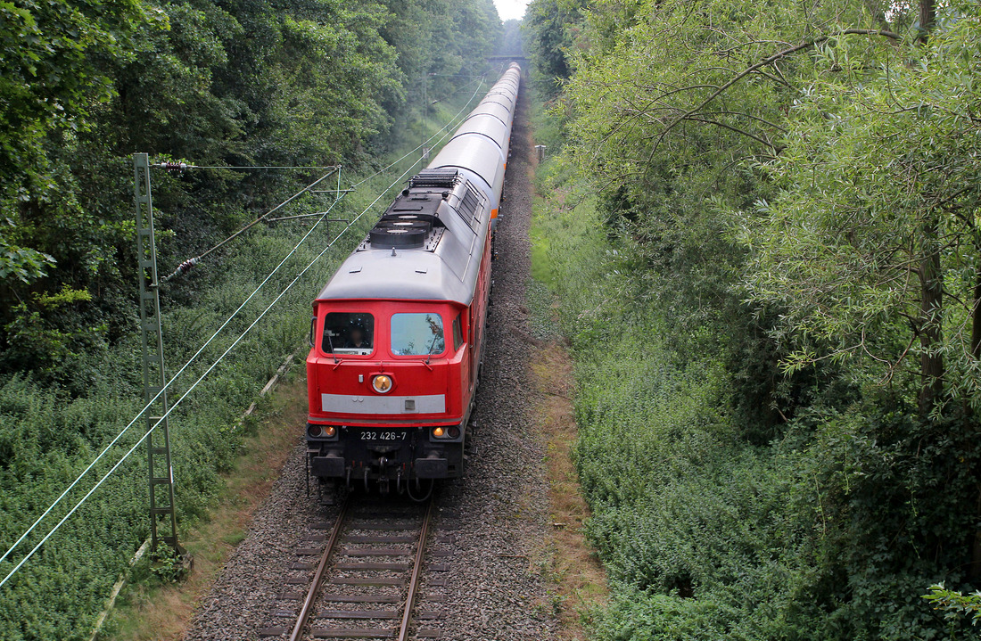 DB Cargo 232 426 // Aufgenommen zwischen Gelsenkirchen-Hassel und Marl CWH. // 12. August 2015

