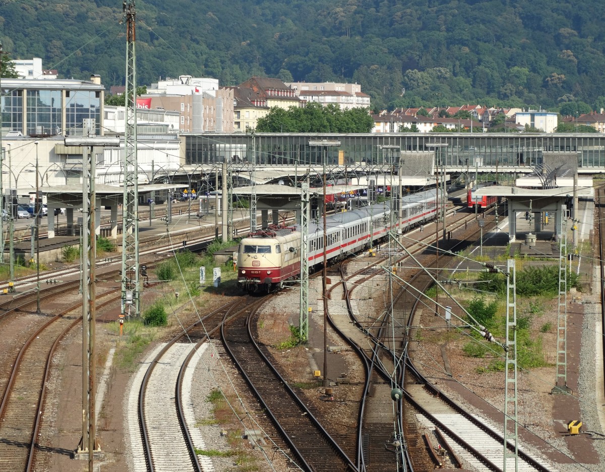 DB Fernverkehr 103 113-7 mit dem IC 2316 in Heidelberg Hbf am 03.07.15