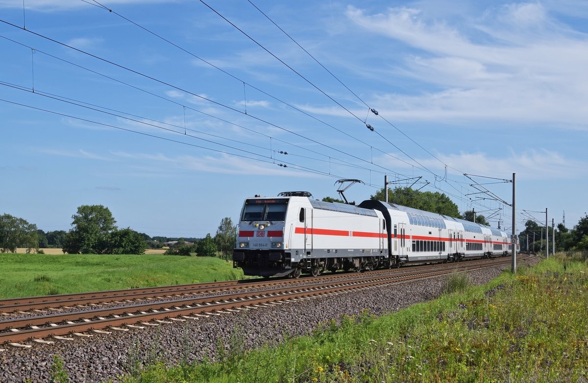 DB Fernverkehr 146 564 mit IC (2) 2036 Leipzig Hbf - Norddeich Mole (Wahnebergen, 18.07.17).















