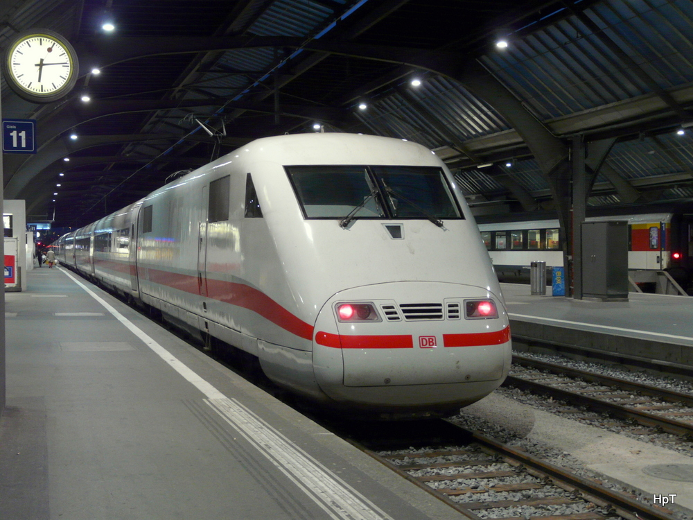 DB - ICE 401 590-5 im HB Zürich am 15.02.2014