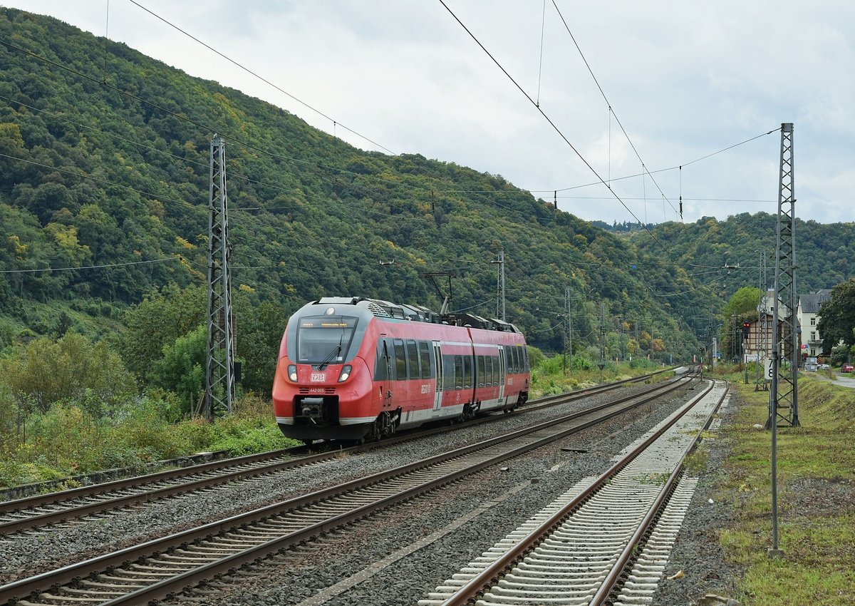 DB Regio 442 005/505 als RB 81 (12117)  Moseltalbahn  Trier Hbf - Koblenz Hbf (Winningen/Mosel, 02.10.17).