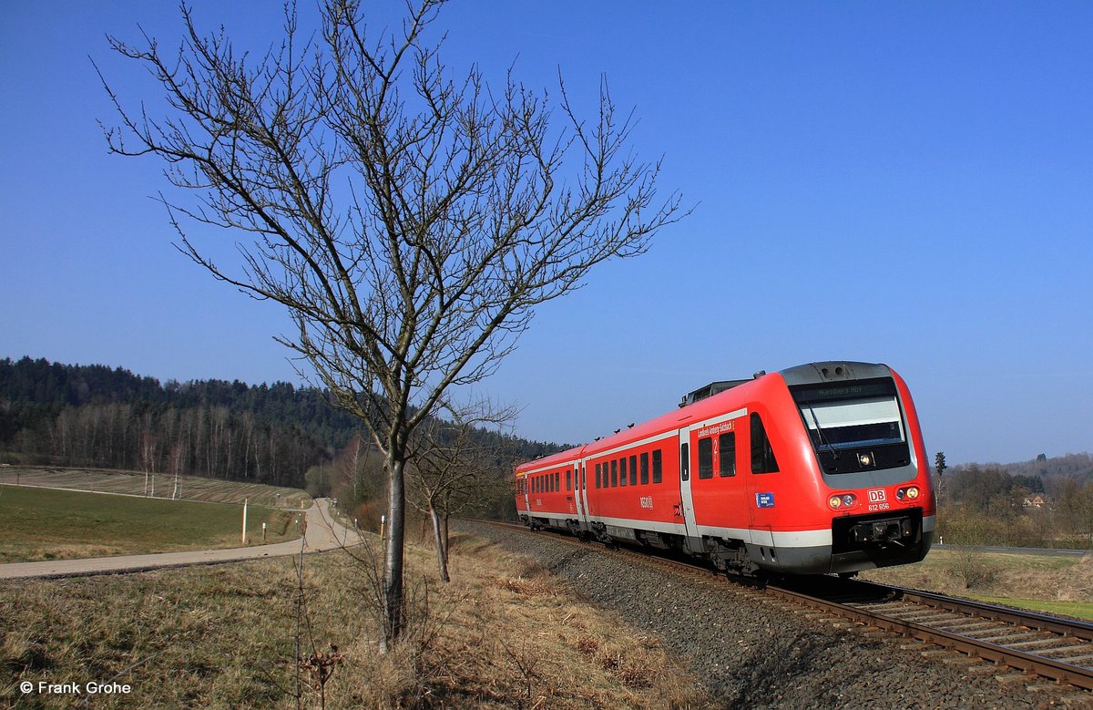 DB Regio 612 656-8 Zug Landkreis Amberg-Sulzbach (Bj. 2003, Bombardier) als RE 3518 Neustadt-Waldnaab - Nürnberg Hbf., KBS 870 Neustadt - Nürnberg, fotografiert bei Schönlind am 14.03.2014