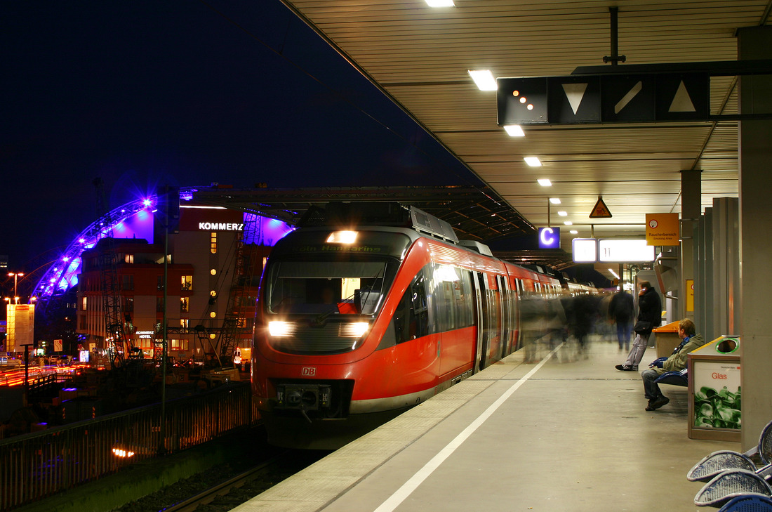 DB Regio 644 xxx (genaue Nummer unbekannt) // Köln Hbf // 16. November 2005
