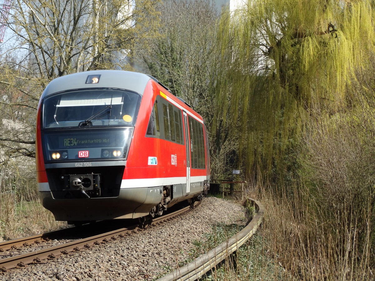 DB Regio Hessen 642 504 am 09.04.15 bei Kilianstädten