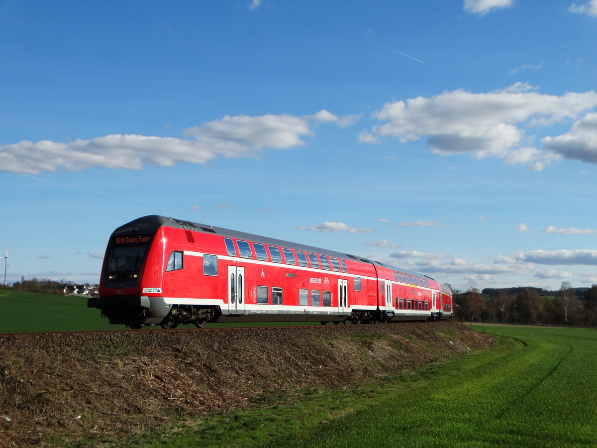 DB Regio Hessen Bombardier Doppelstocksteuerwagen am 01.04.16 bei Schöneck 