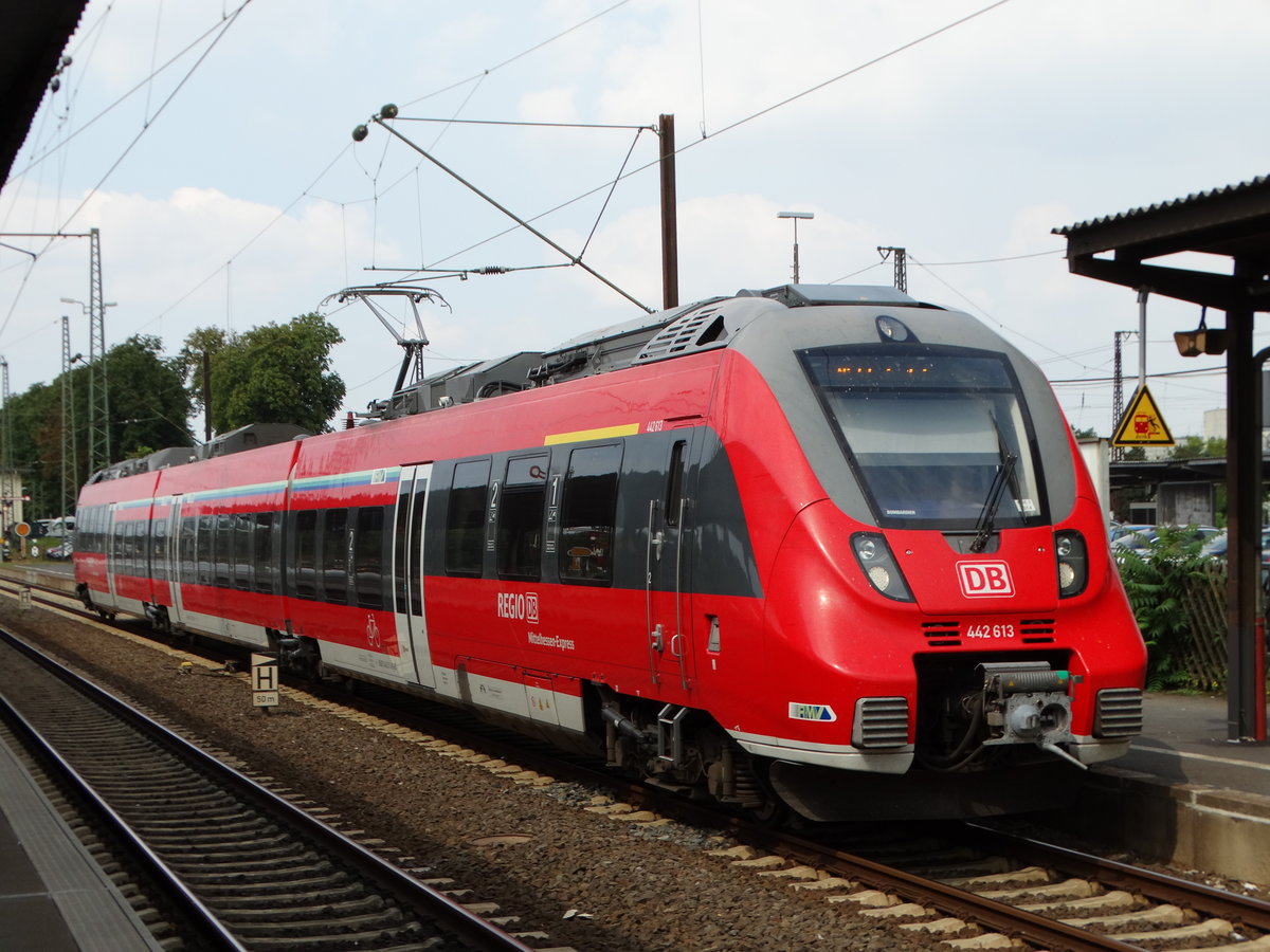 DB Regio Hessen Hamsterbacke 442 613 am 01.09.16 in Hanau Hbf 
