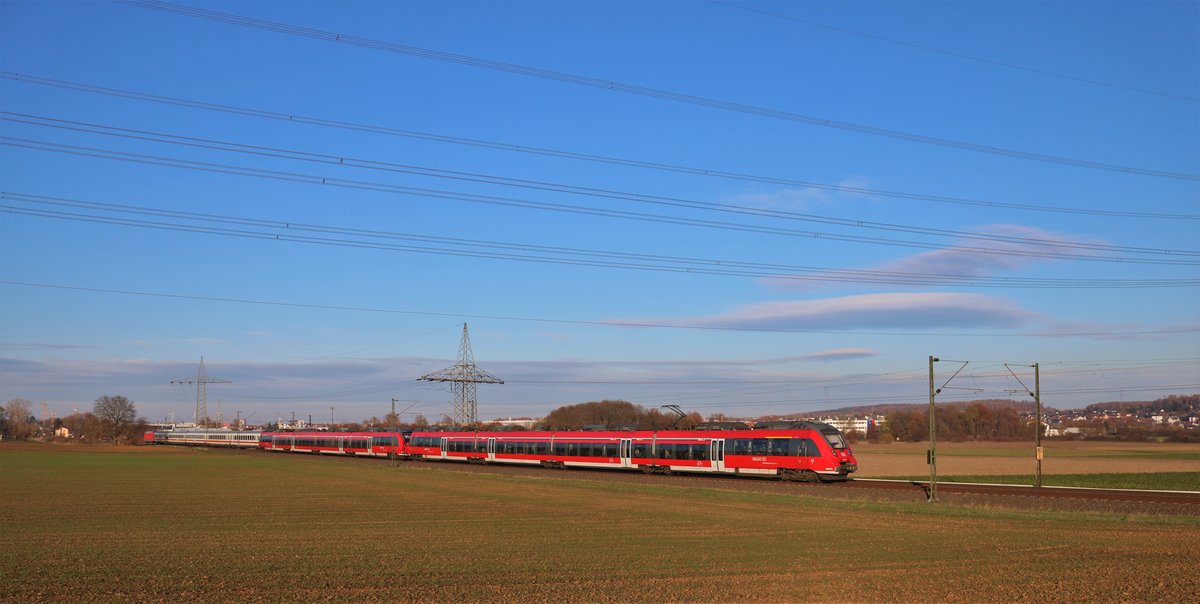 DB Regio Mittelhessenexpress 442 xxx und 442 xxx (Hamsterbacke) am 18.11.18 auf der KBS630 bei Bad Vilbel Dortelweil 