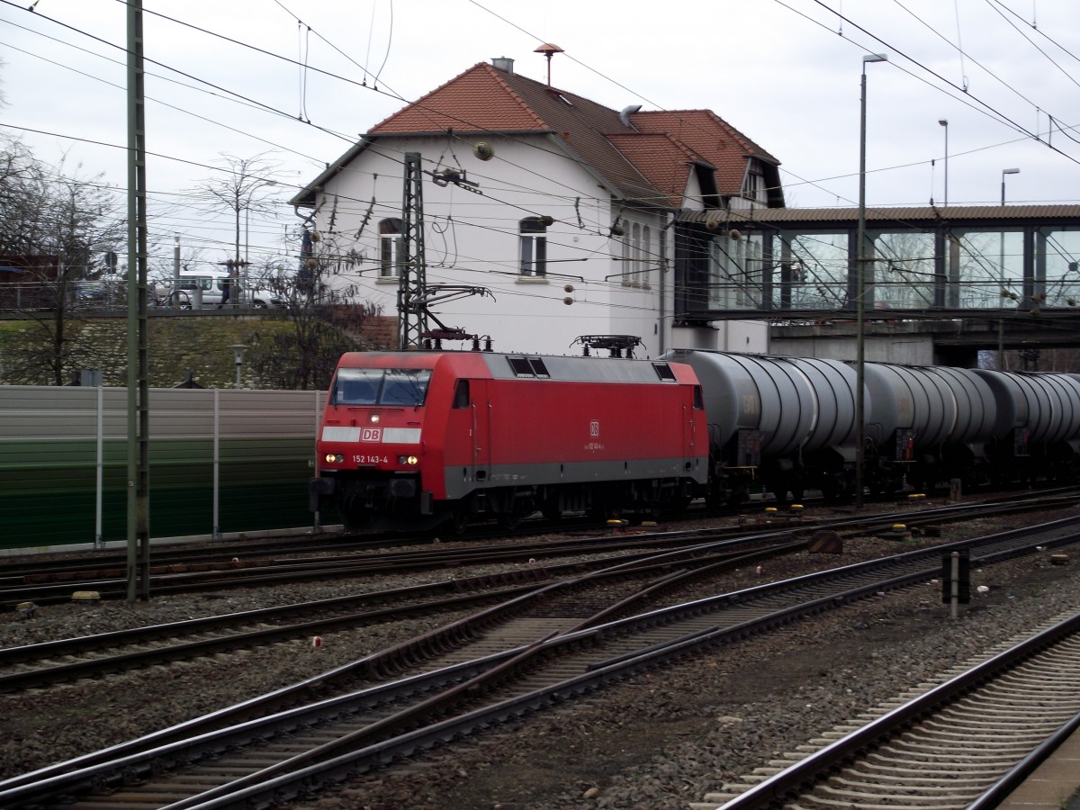 DB Schenker Rail 152 143-4 mit Kesselwagenzug am 20.02.14 in Mainz Bischofsheim Rbf