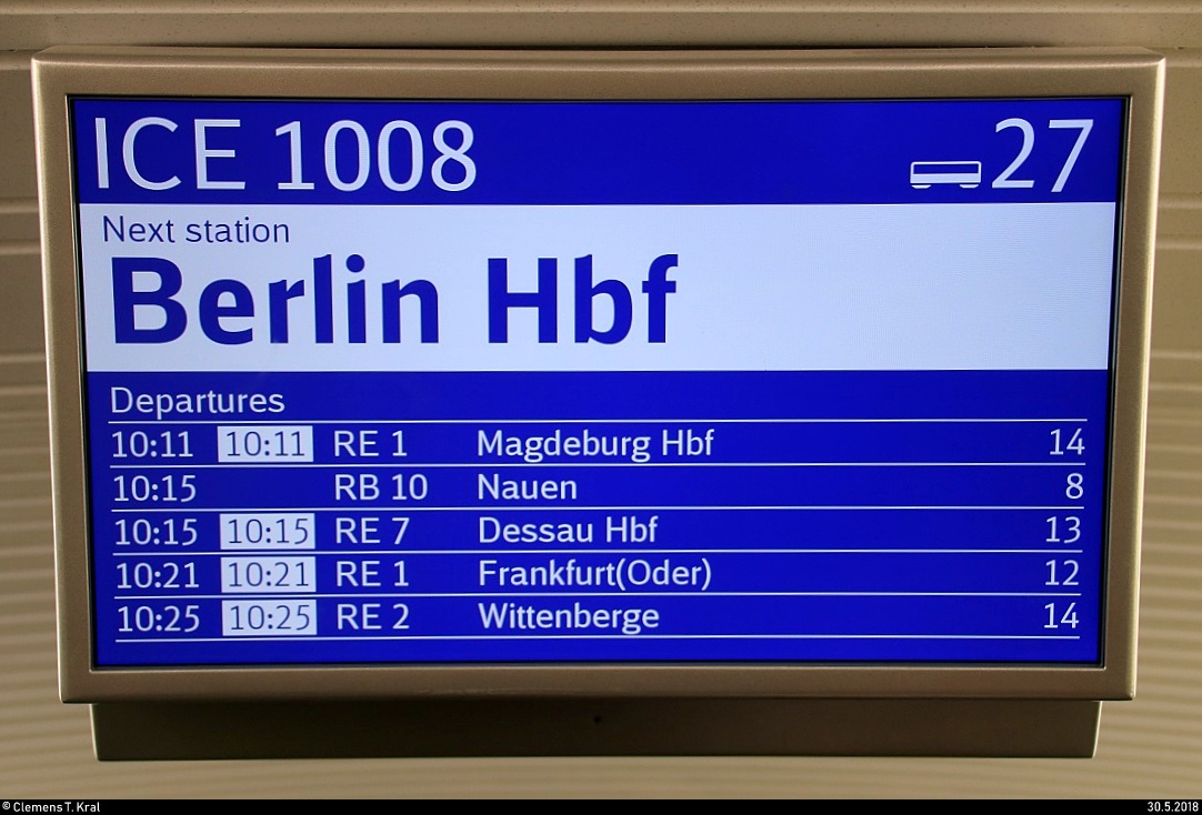 Der ICE 1008 (Linie 29) von München Hbf nach Berlin Gesundbrunnen war im Gegensatz zum IC 2238  Warnow  (Linie 56) ziemlich leer. So nahmen wir den Weg nach Potsdam über Berlin Hbf, was uns das Fahrgastinformationssystem hiermit auch zeigt.
[30.5.2018 | 9:52 Uhr]
