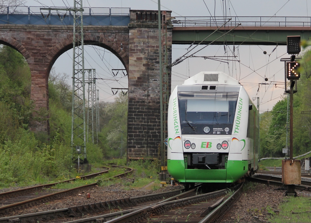 Der  Itino , VT 201 der Erfurter Bahn verlsst Eichenberg mit Fahrtziel Kassel Wilhelmshhe. Aufgenommen am 08.05.2013.