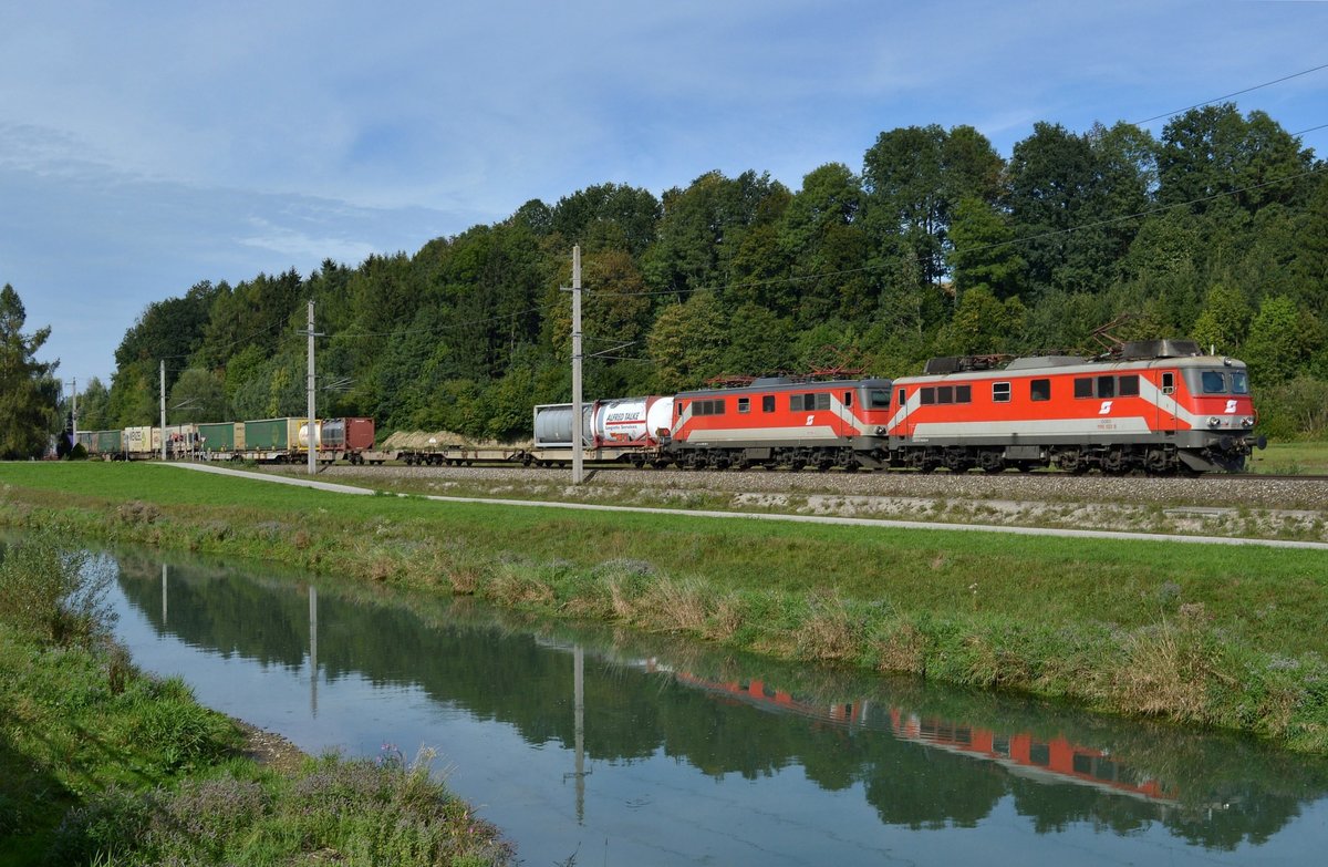 Der Wenzelzug am 09.09.2018 unterwegs mit 1110 522 und 1110 015
bei der Durchfahrt in Wartberg an der Krems.