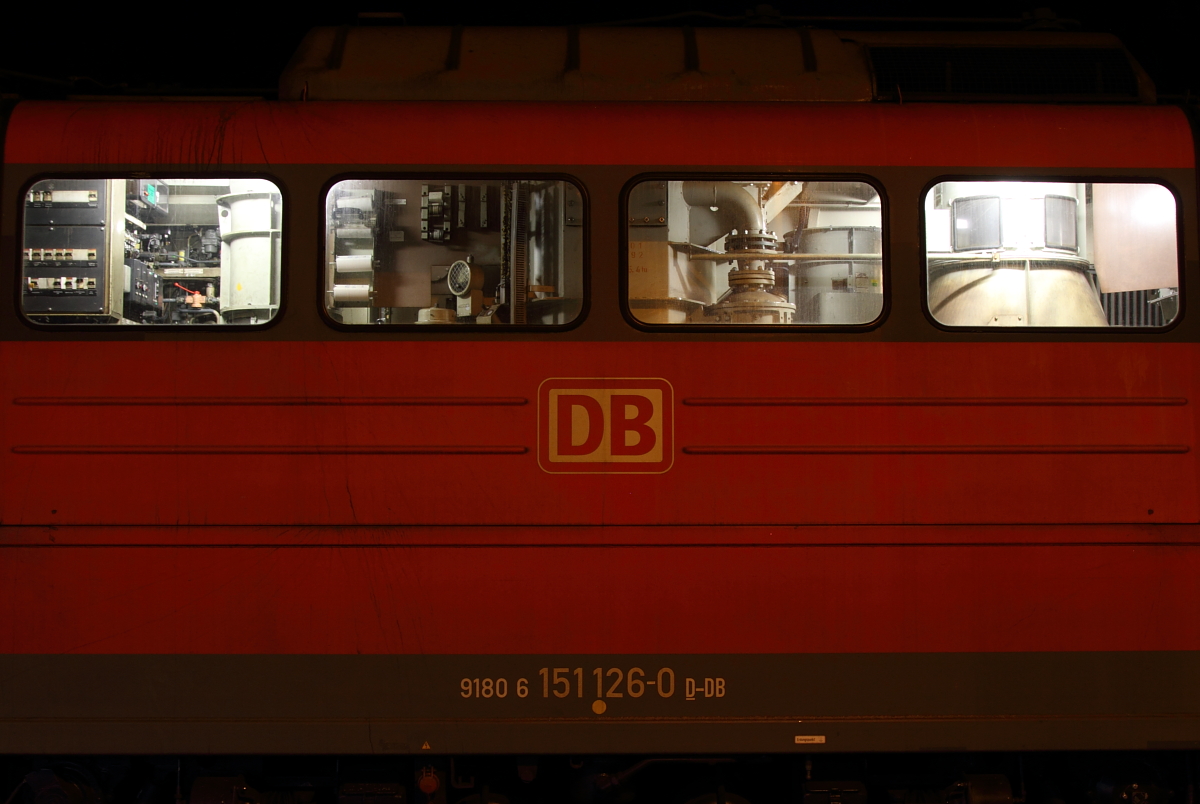 Detailaufnahme der 151 126-0 DB Cargo in Pressig/ Rothenkirchen am 27.12.2016.