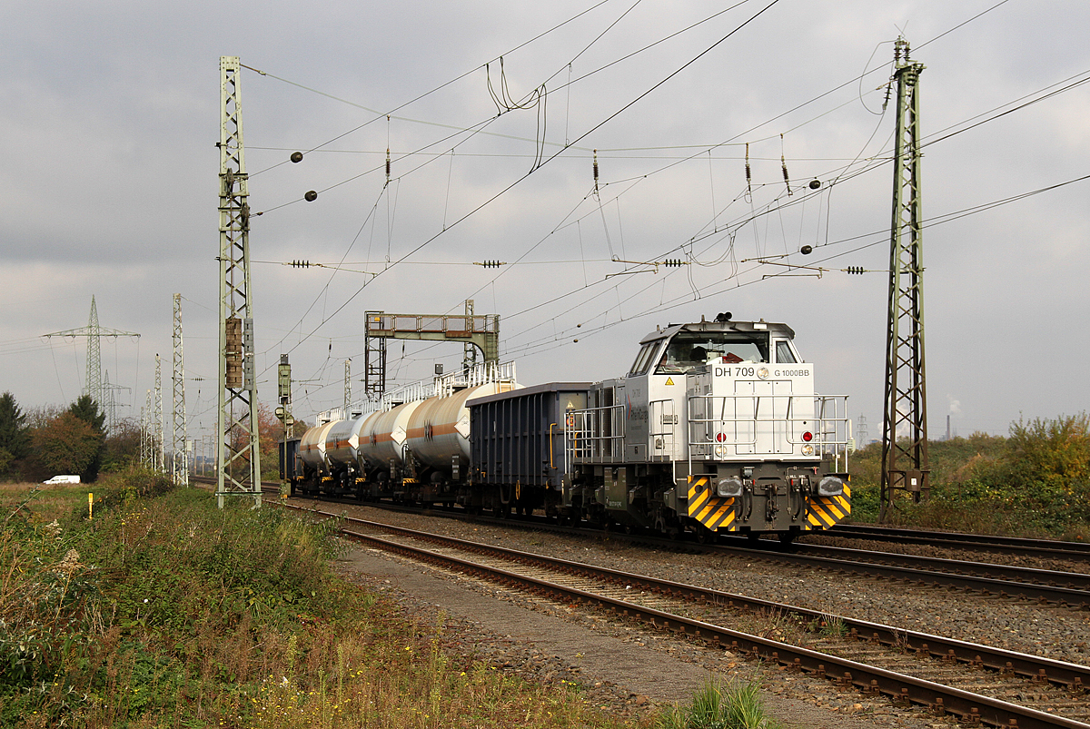 DH709 der RHC bei Brühl am 06.11.2017