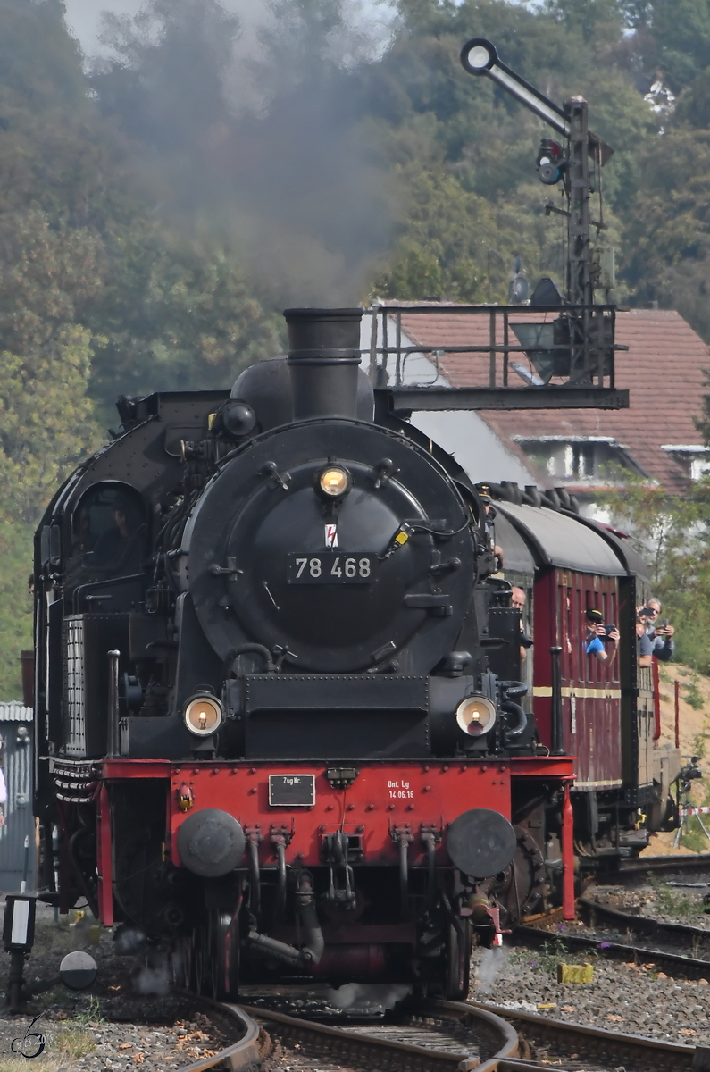 Die Dampflokomotive 78 468 im Pendelverkehreinsatz Mitte September 2018 zwischen Bahnhof Bochum-Dahlhausen und Eisenbahnmuseum.