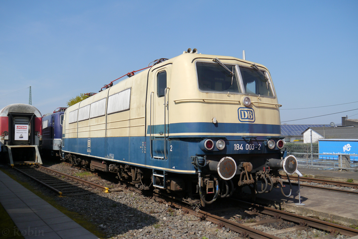 Die Mehrsystemlok 184 003-2 steht nicht betriebsfähig im Koblenzer DB-Museum.
(29.03.2014)