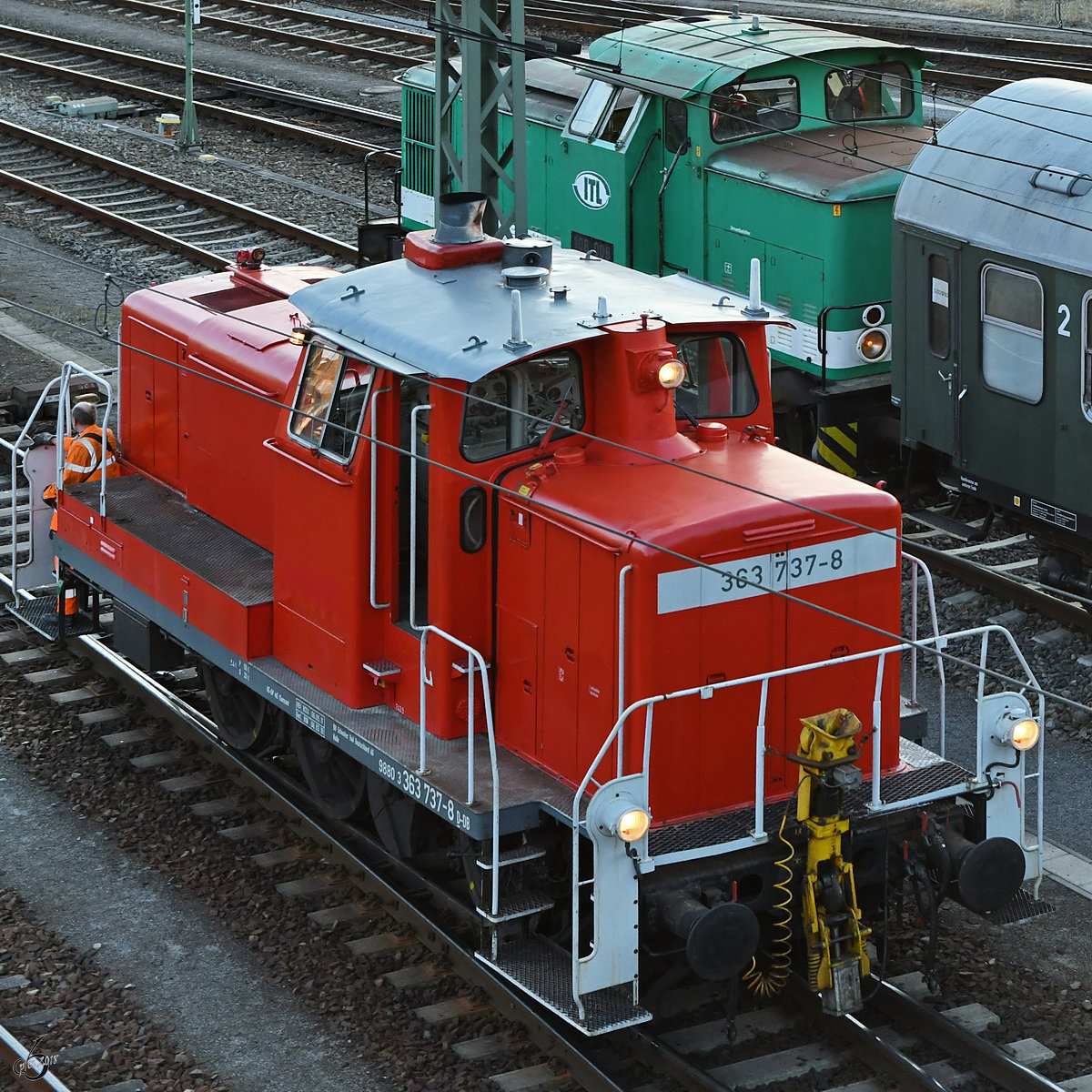 Die Rangierlokomotiven 363 737-8 & 106 006 in Dresden. (April 2018)