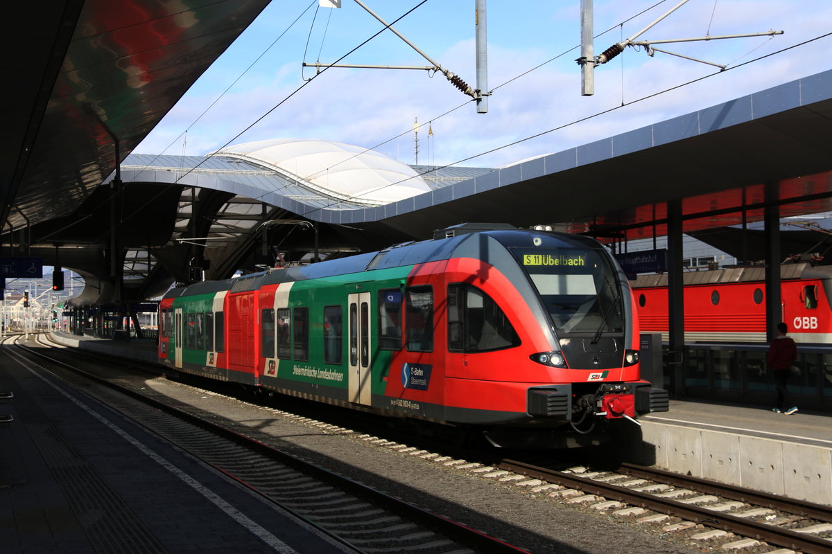 Die Steiermärkische Landesbahn bedient seit einiger Zeit die Strecke Graz Übelbach mit direkten Zügen. 
Graz am 21.02.2017 4062.03
 