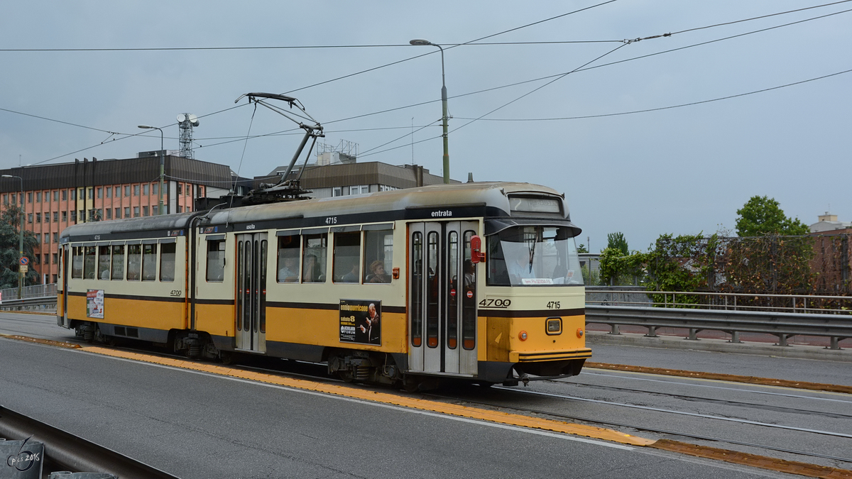 Die Tram 4715 in Mailand. (Juni 2014)