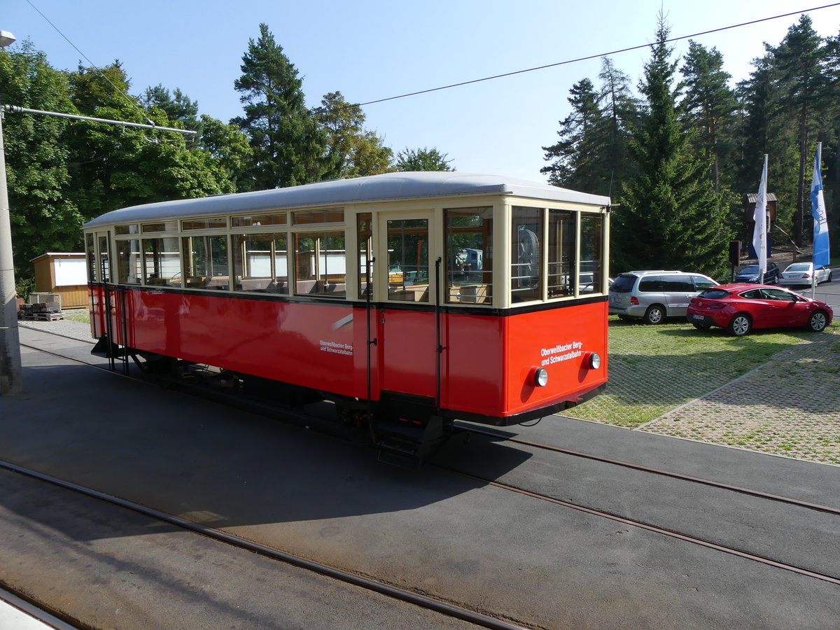 Dieser Wagen kommt im Winter anstelle des Cabrios auf die Güterbühne.Lichtenhain 14.09.2016.