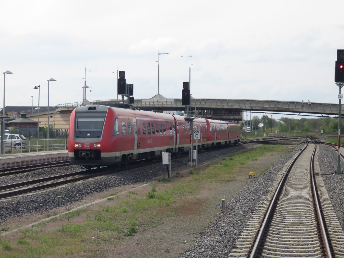 Doppeltraktion 612 bei der Einfahrt in Halberstadt nach Halle (Saale) HBF am 01.05.2015