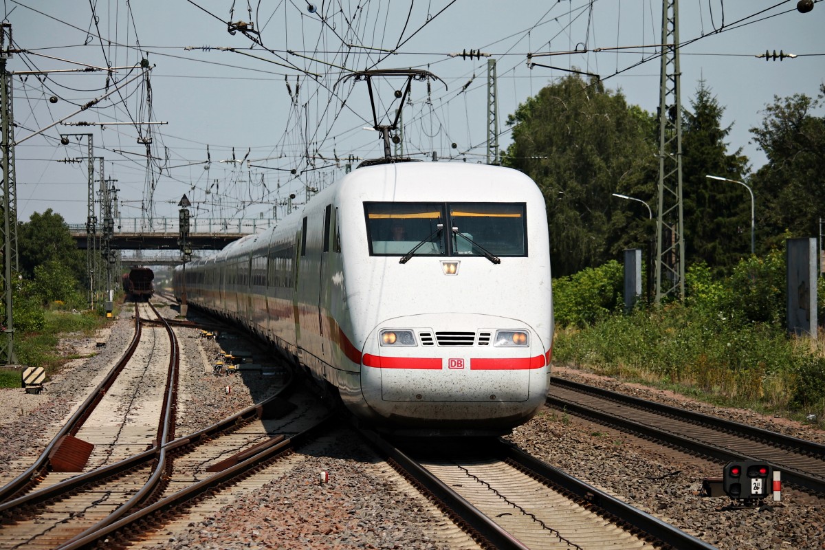 Durchfahrt am 25.07.2014 von 401 581-4  Interlaken  in Müllheim (Baden) in Richtung Basel.